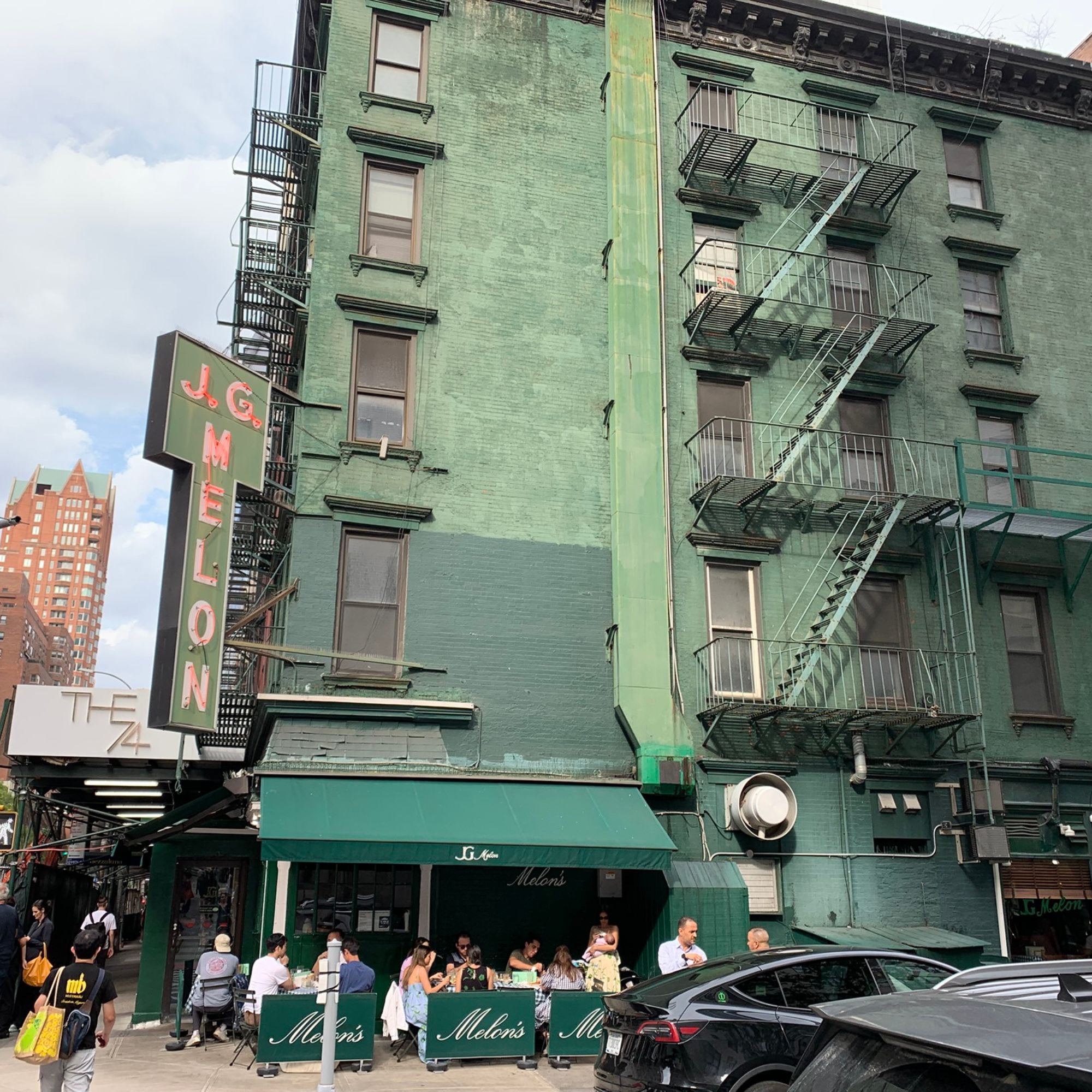 Take a bite of the Big Apple! – Editorial diary notes from New York